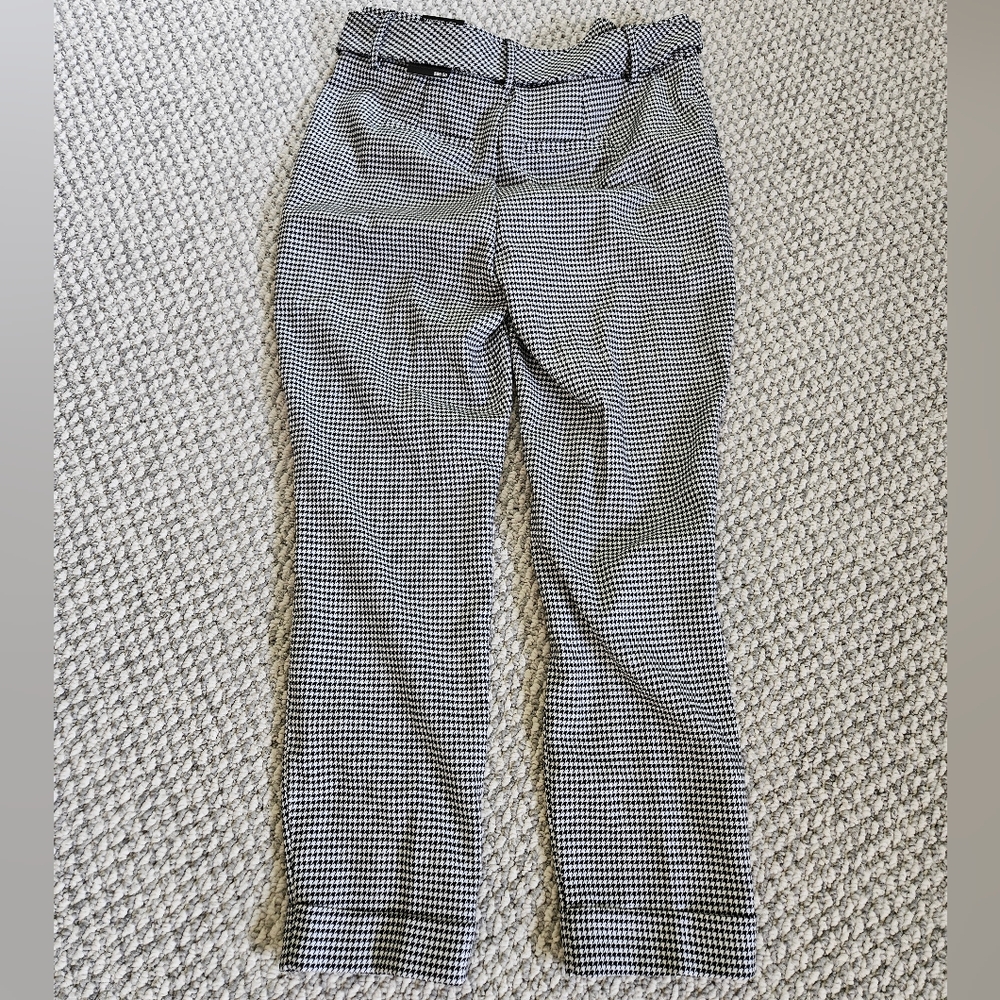 I-N-C International Concepts Glitz Runway Mid Rise Tapered Leg Reg Houndstooth